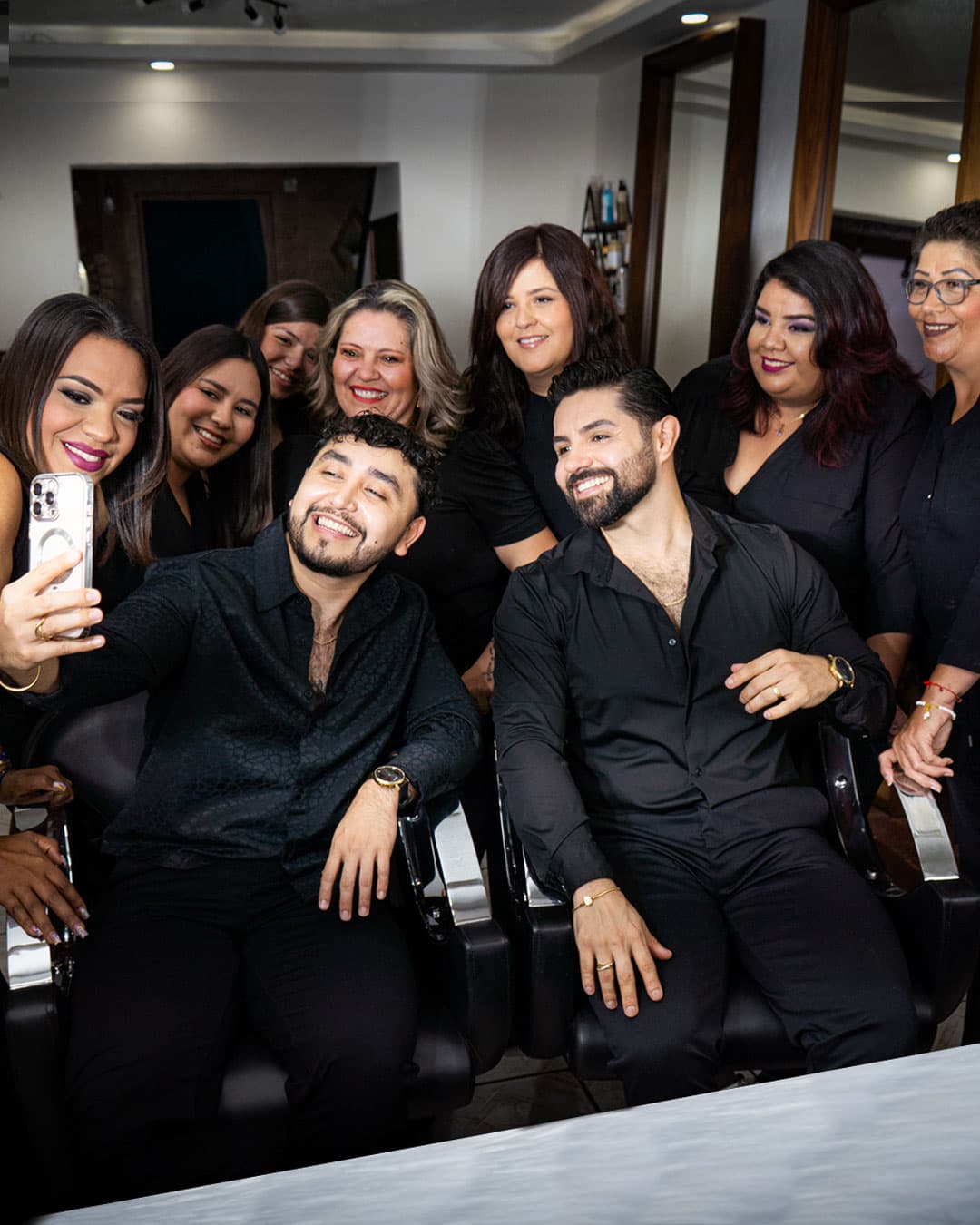 Equipo Victor Ramírez Salón