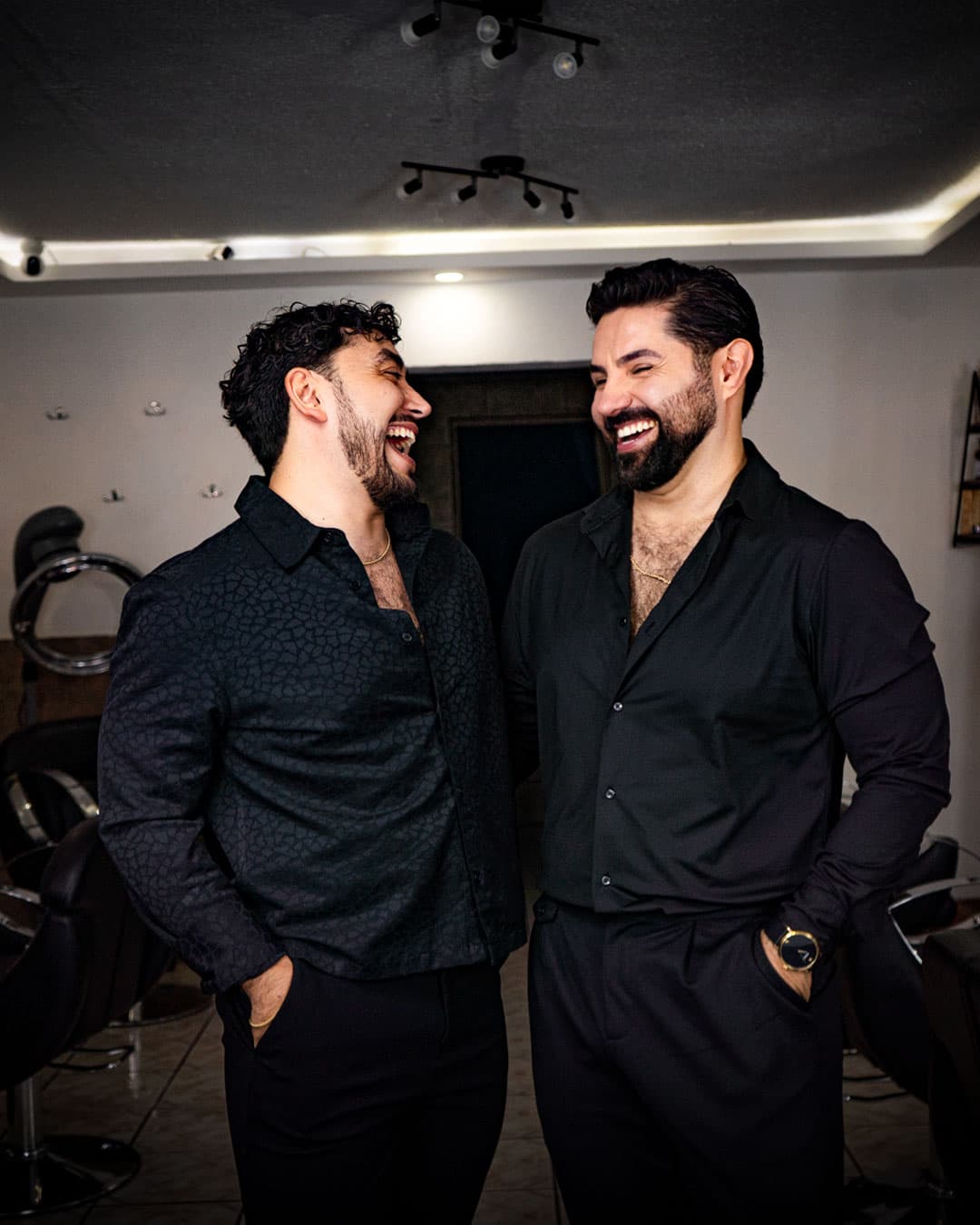 Victor y Oscar trabajando